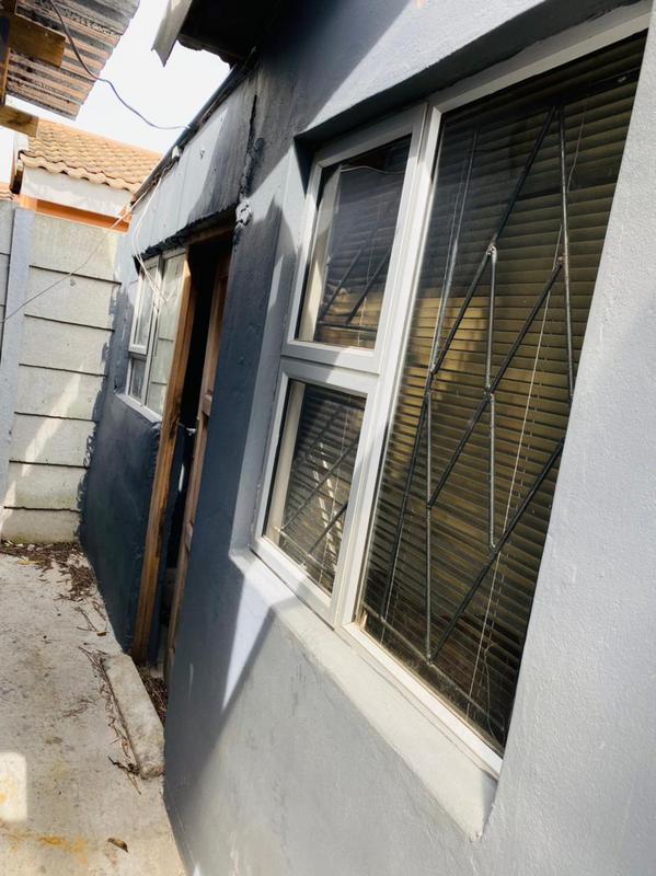 2 Bedroom Property for Sale in Khaya Western Cape